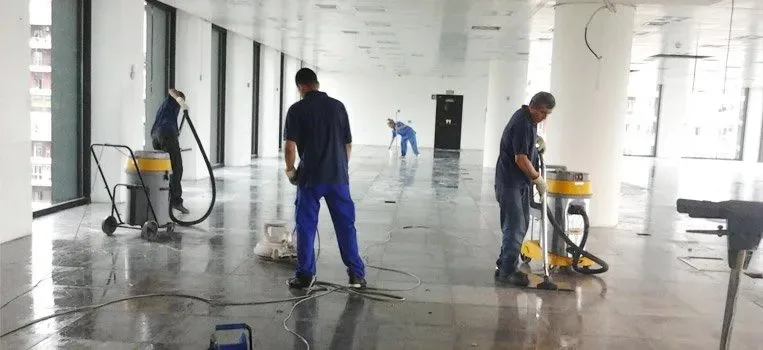Servicio de primera limpieza y limpieza de fin de obra en Madrid